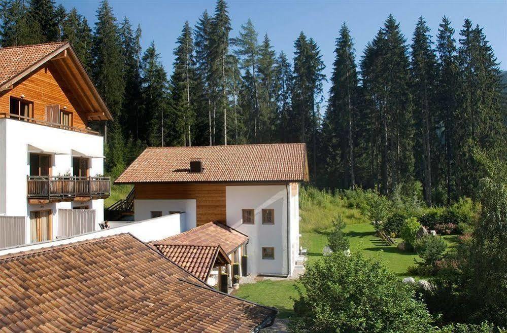 Hotel Bad Schoergau Sarentino Exterior foto
